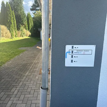 Business Apartment/Ferienwohnung  Ellenhausen Exterior foto